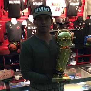 Meet your Posher, Caio lucas